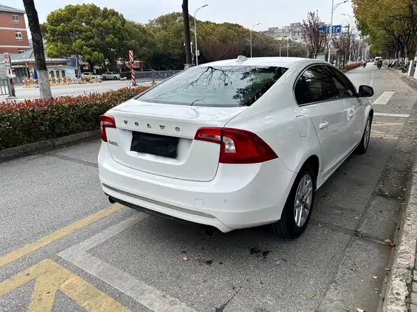Volvo S60 2016