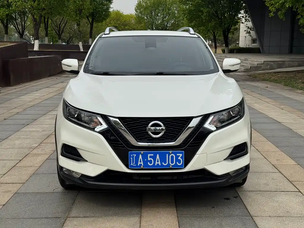 Nissan Qashqai 2022 — фото 2
