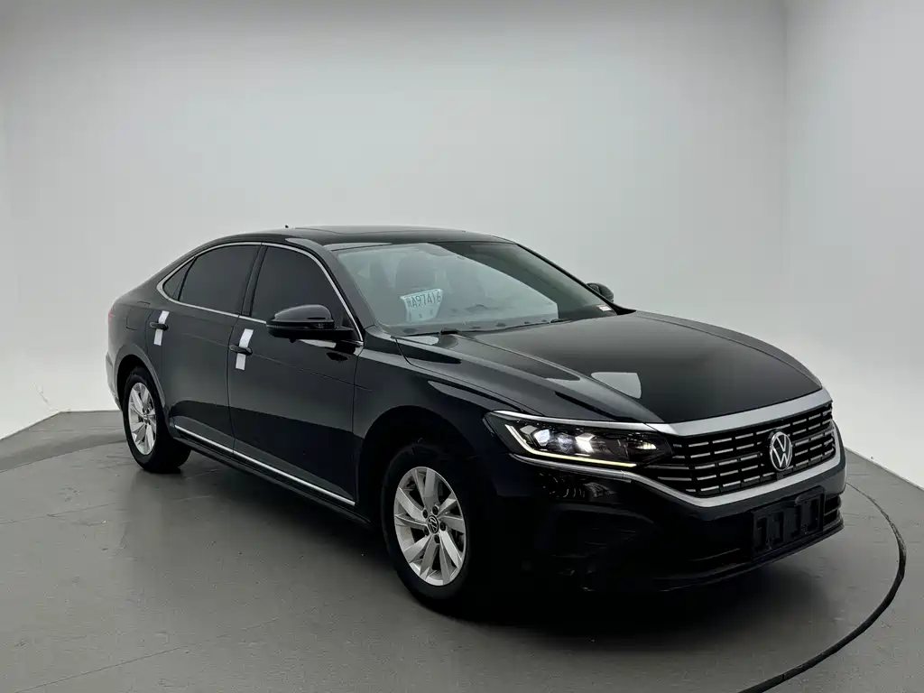 Volkswagen Passat 2022