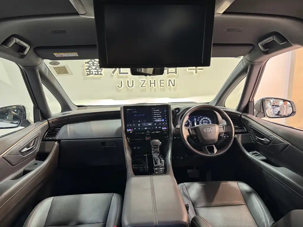 Toyota Alphard 2026 — фото 9