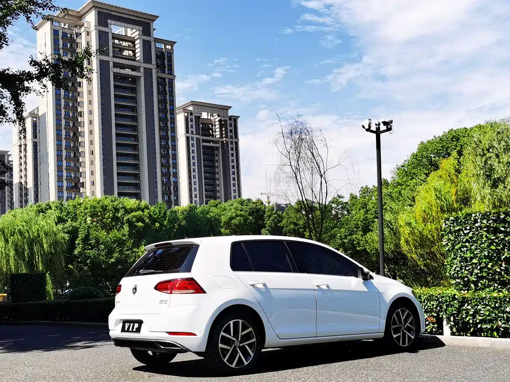 Volkswagen Golf 2020