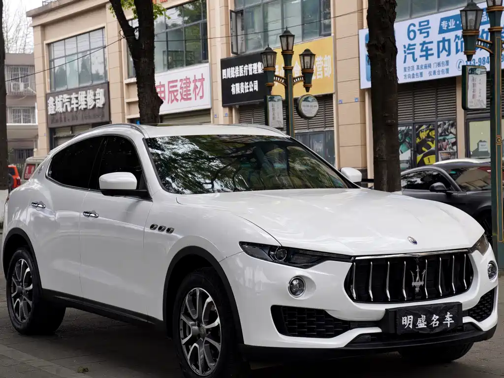 Maserati Levante 2019 — фото 3