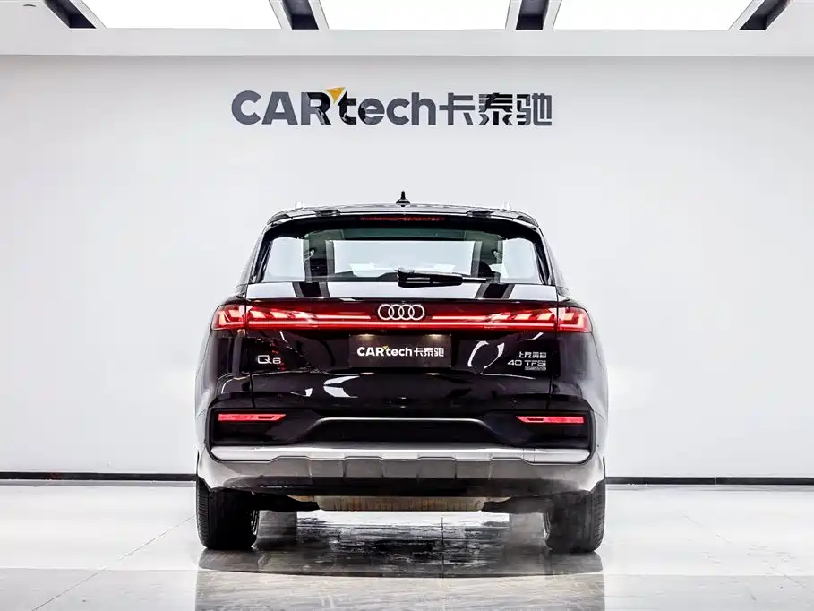 Audi Q6 2024