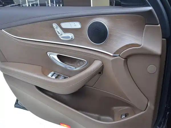 Mercedes-Benz E-Class 2016