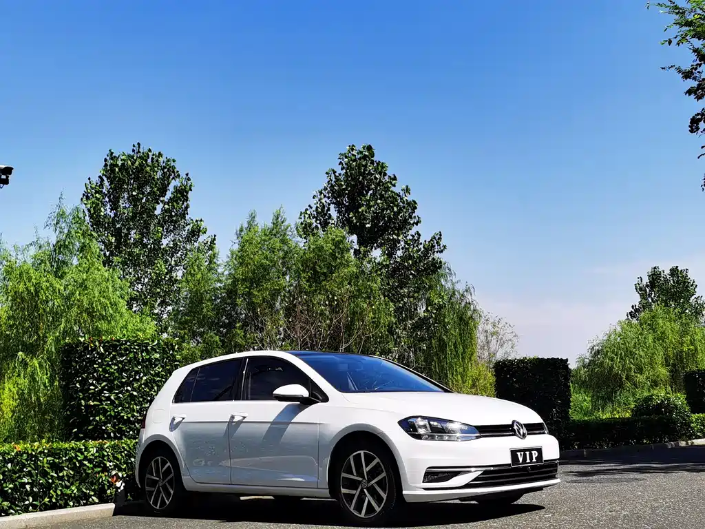 Volkswagen Golf 2020