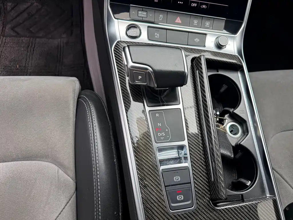 Audi A6L 2022 — фото 20