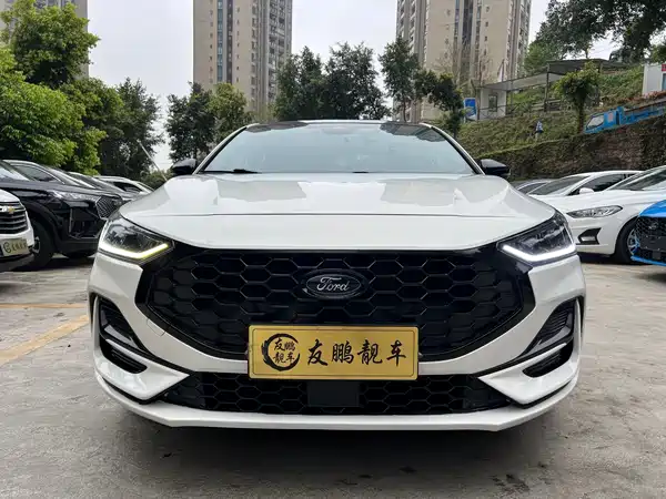 Ford Focus 2022