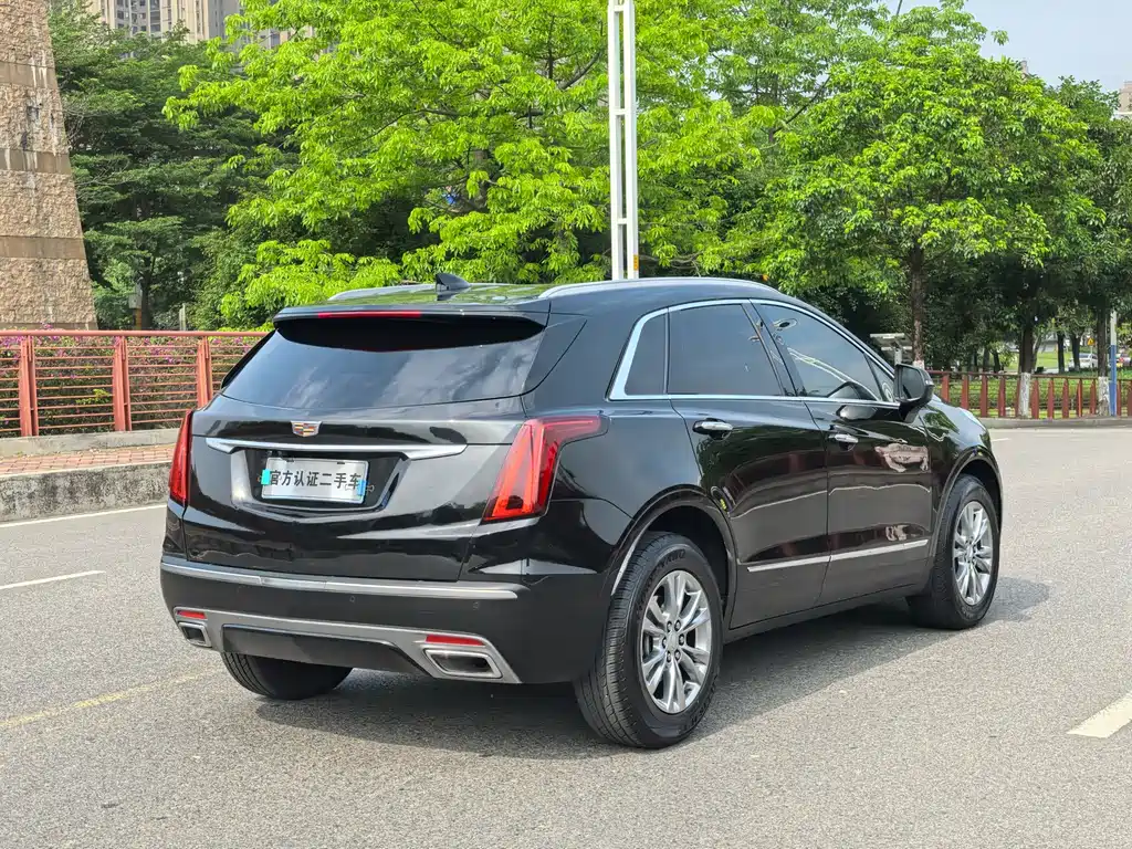 Cadillac XT5 2021 — фото 10