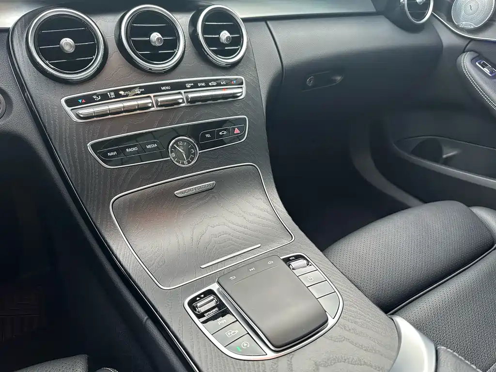 Mercedes-Benz C-Class 2021 — фото 28