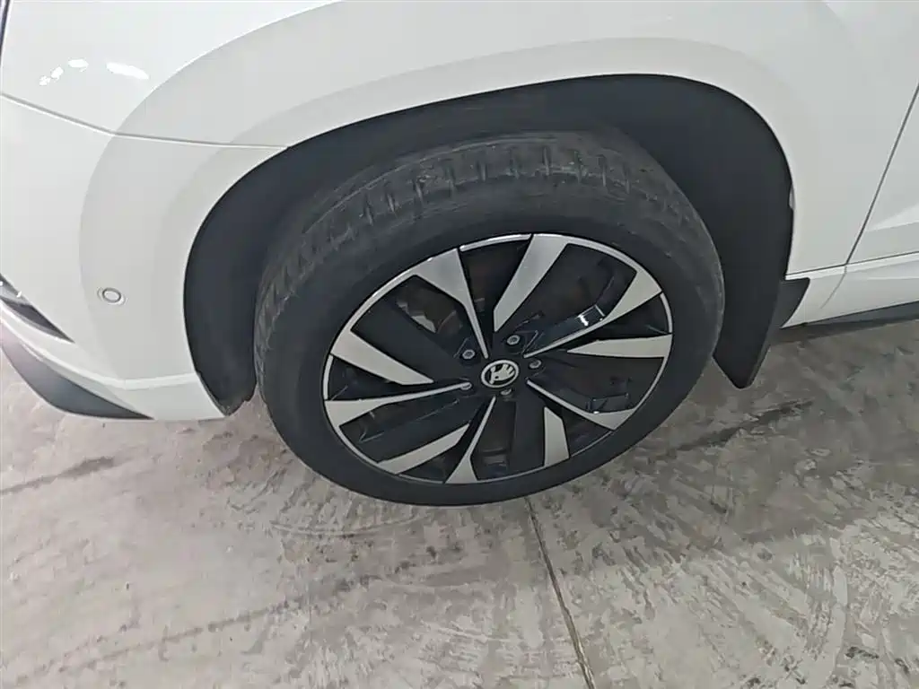 Skoda Karoq 2022 — фото 23