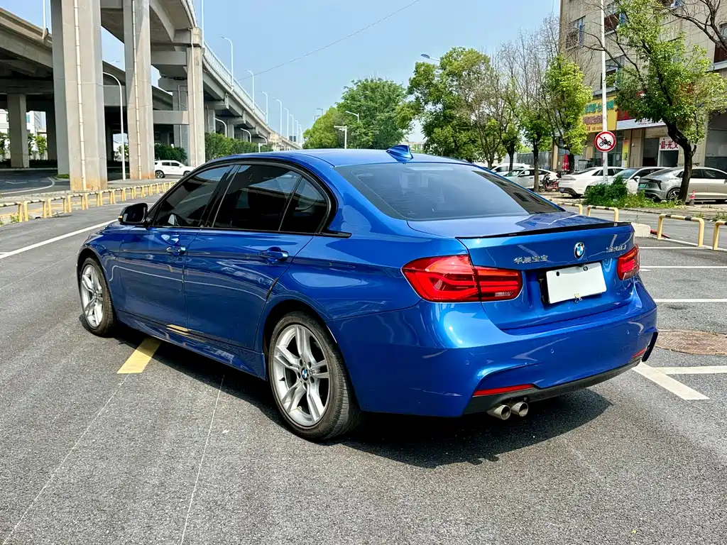 BMW 3 Series 2019