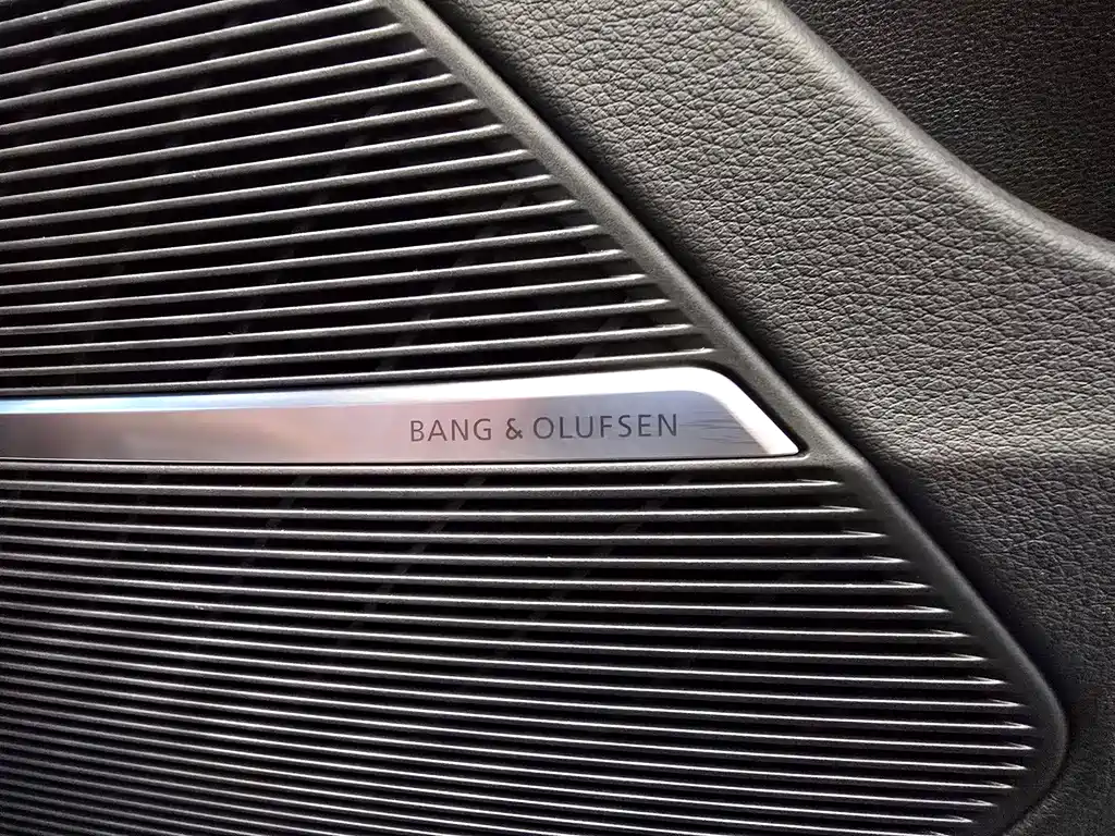 Audi Q8 2020 — фото 7