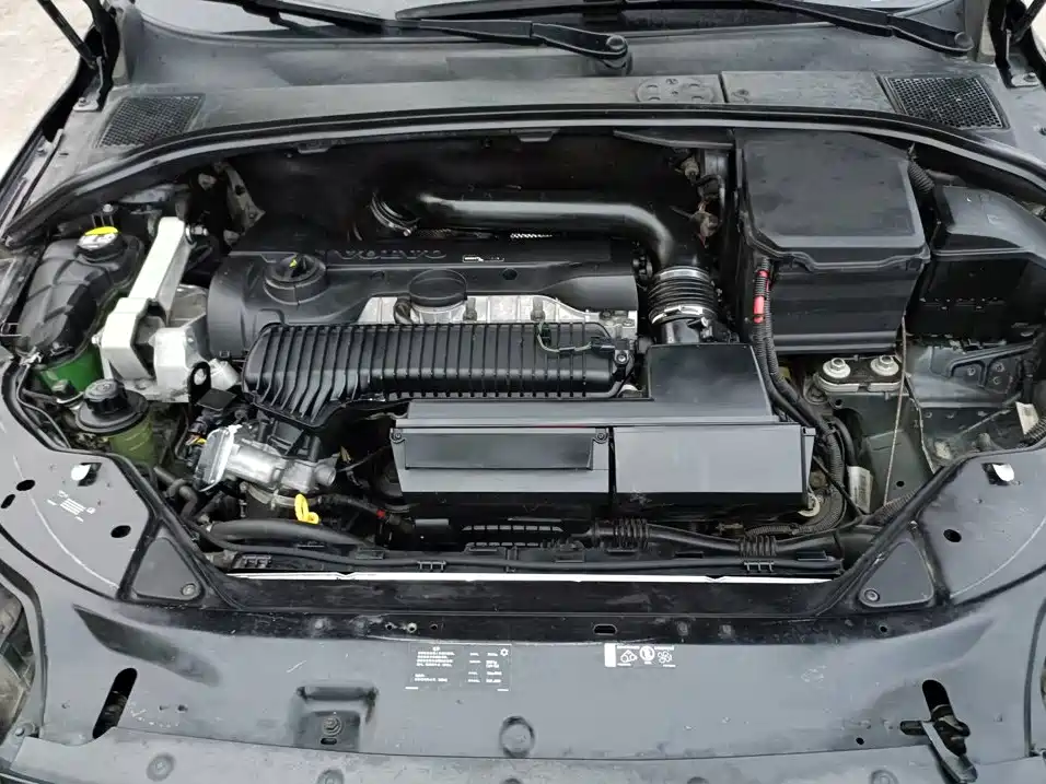 Volvo S80L 2015 — фото 16