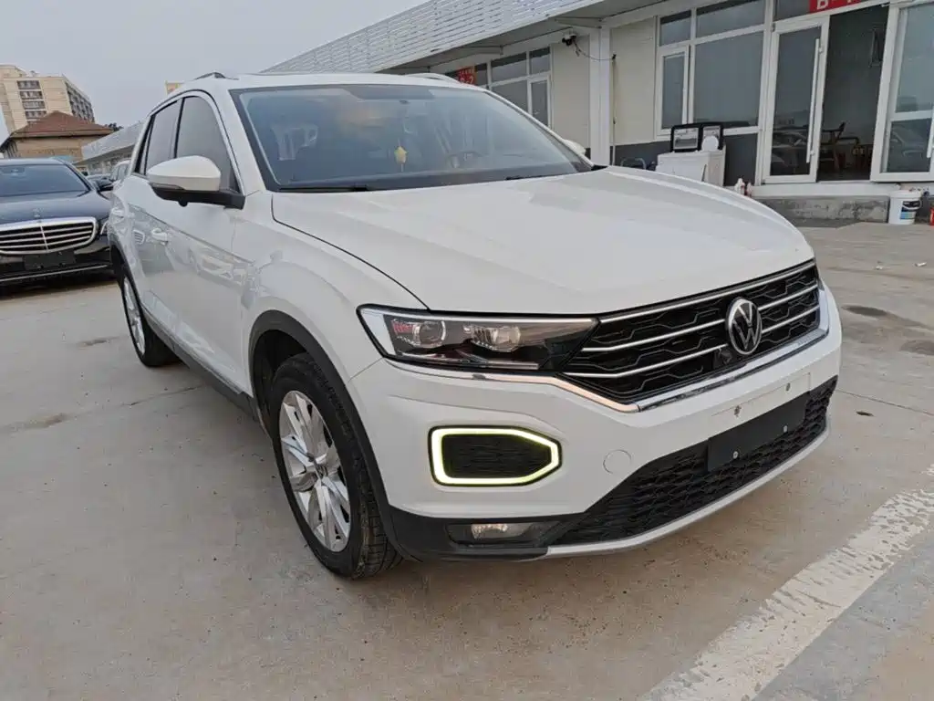 Volkswagen T-Roc 2021 — фото 4
