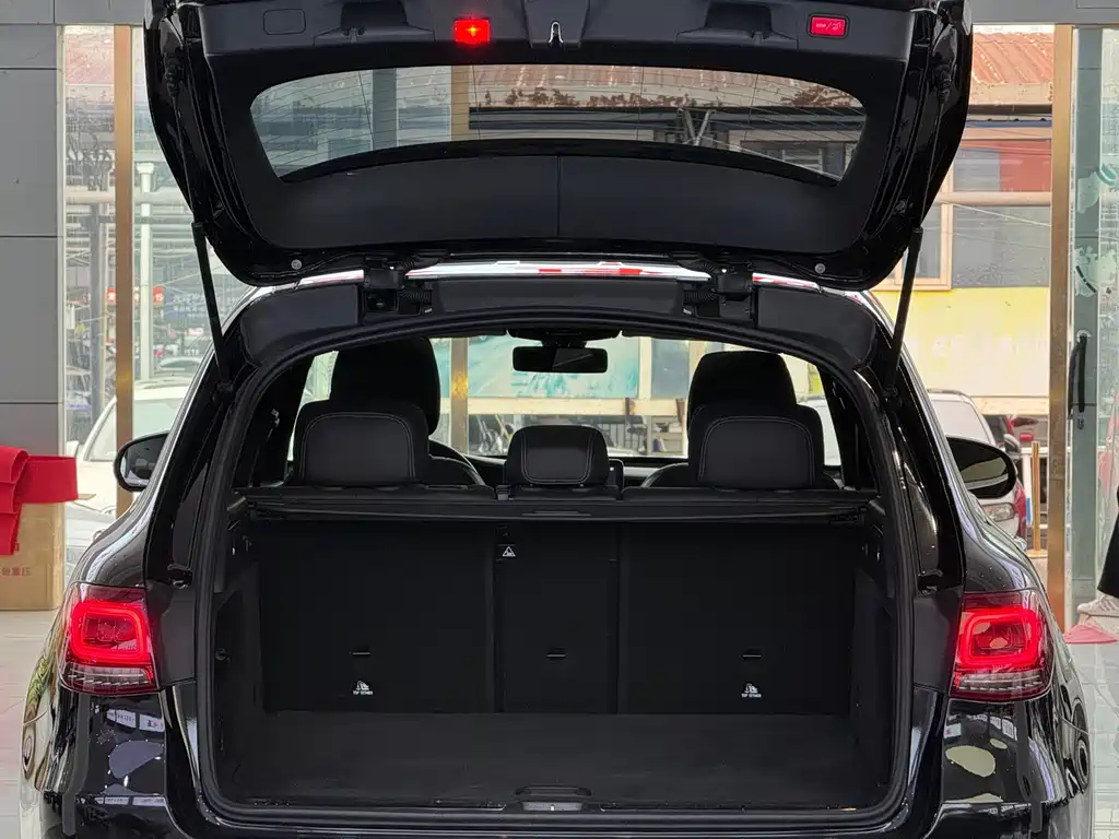 Mercedes-Benz GLC 2019 — фото 15