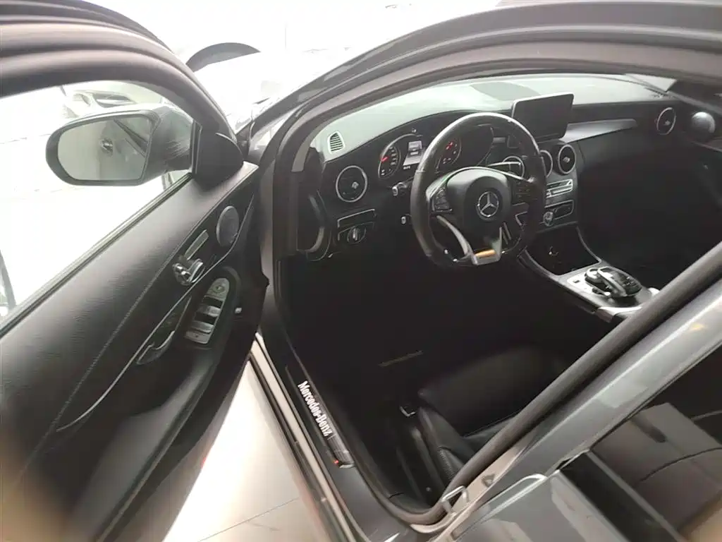 Mercedes-Benz C-Class 2017 — фото 16