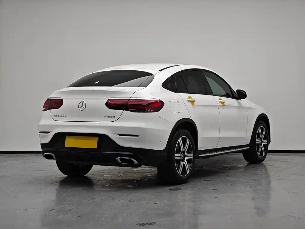 Mercedes-Benz GLC Coupe 2022 — фото 5