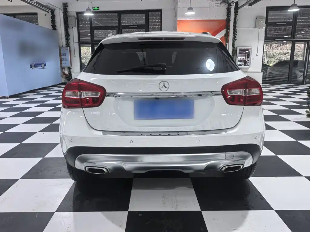 Mercedes-Benz GLA 2017 — фото 10