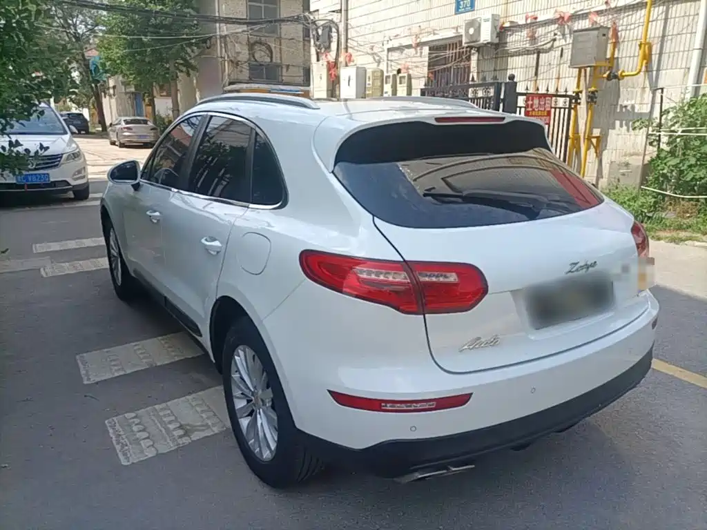 Zotye SR9 2017 — фото 5