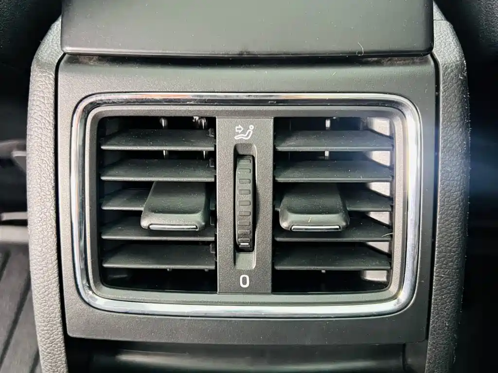 Skoda Yeti 2014 — фото 24