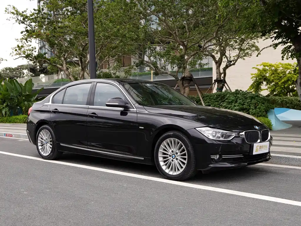 BMW 3 Series 2013 — фото 3
