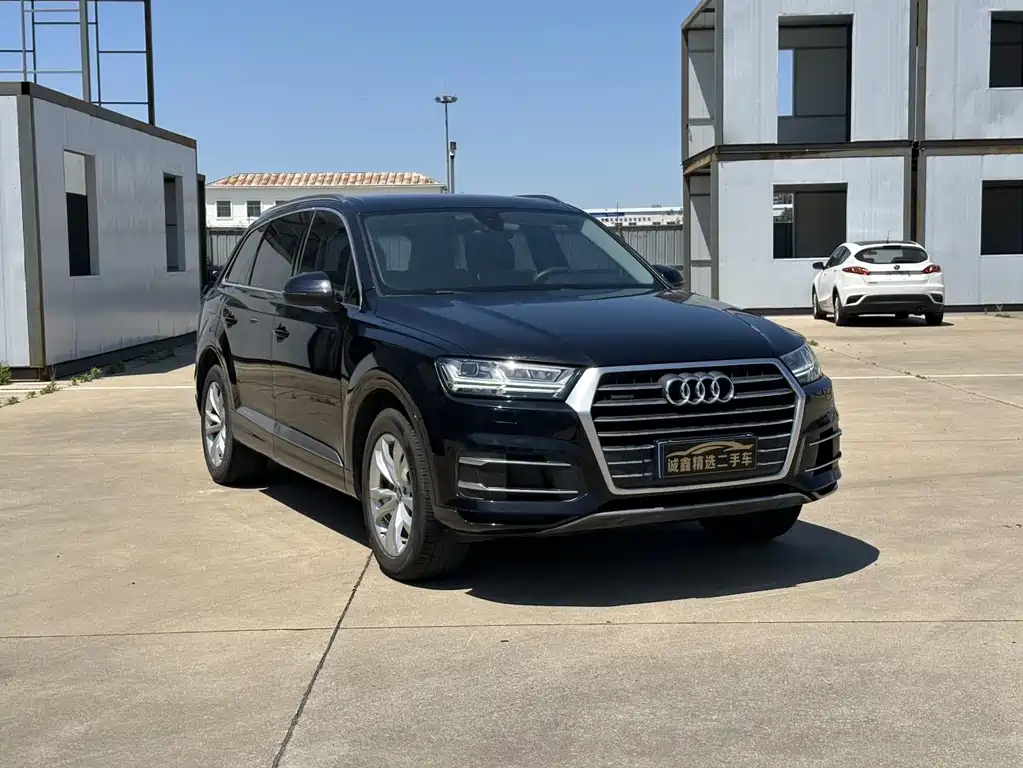 Audi Q7 2019 — фото 3