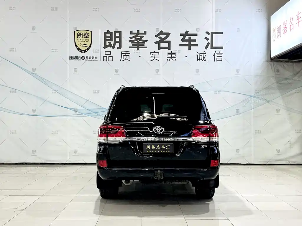 Toyota Land Cruiser 2019 — фото 5