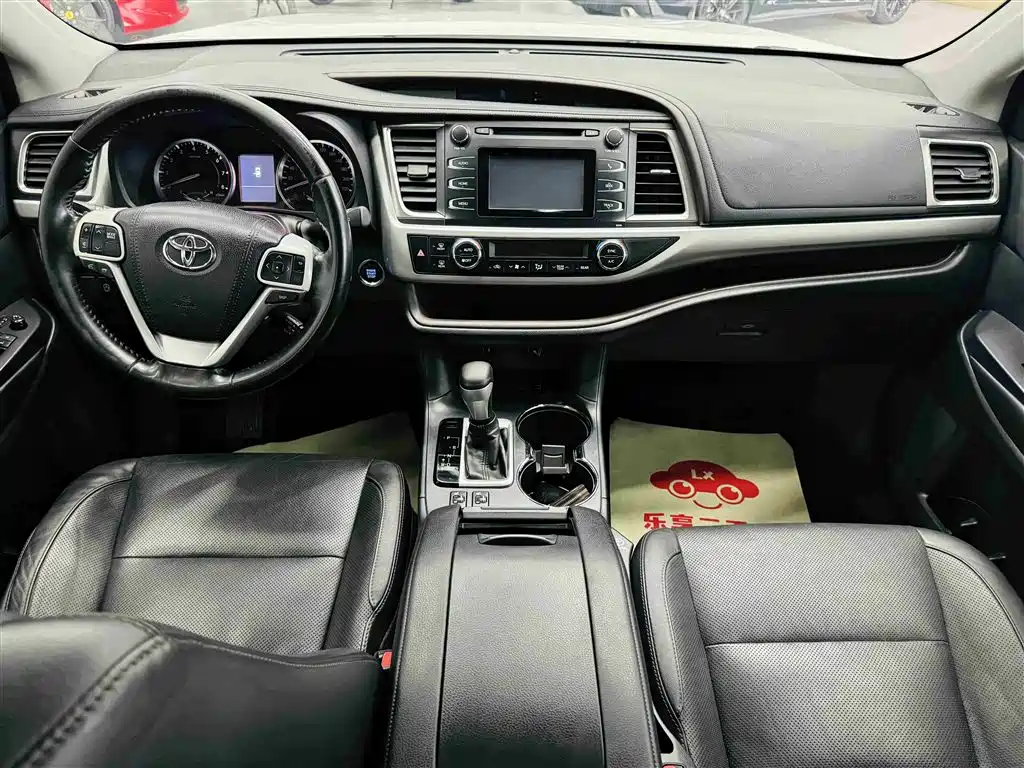 Toyota Highlander 2016 — фото 21