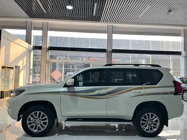 Toyota Prado 2019