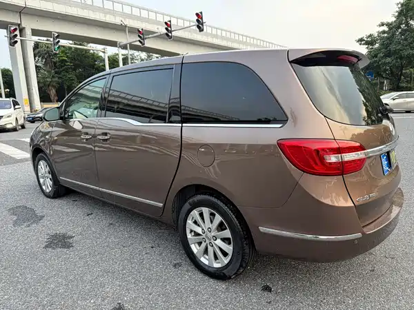 Buick GL8 2019