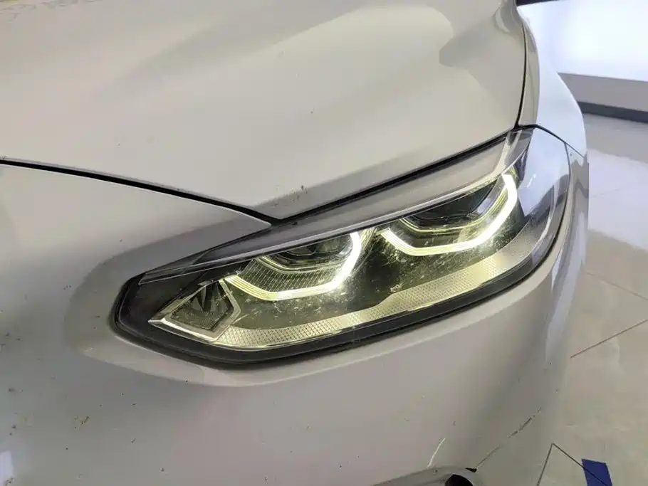 BMW 1 Series 2021