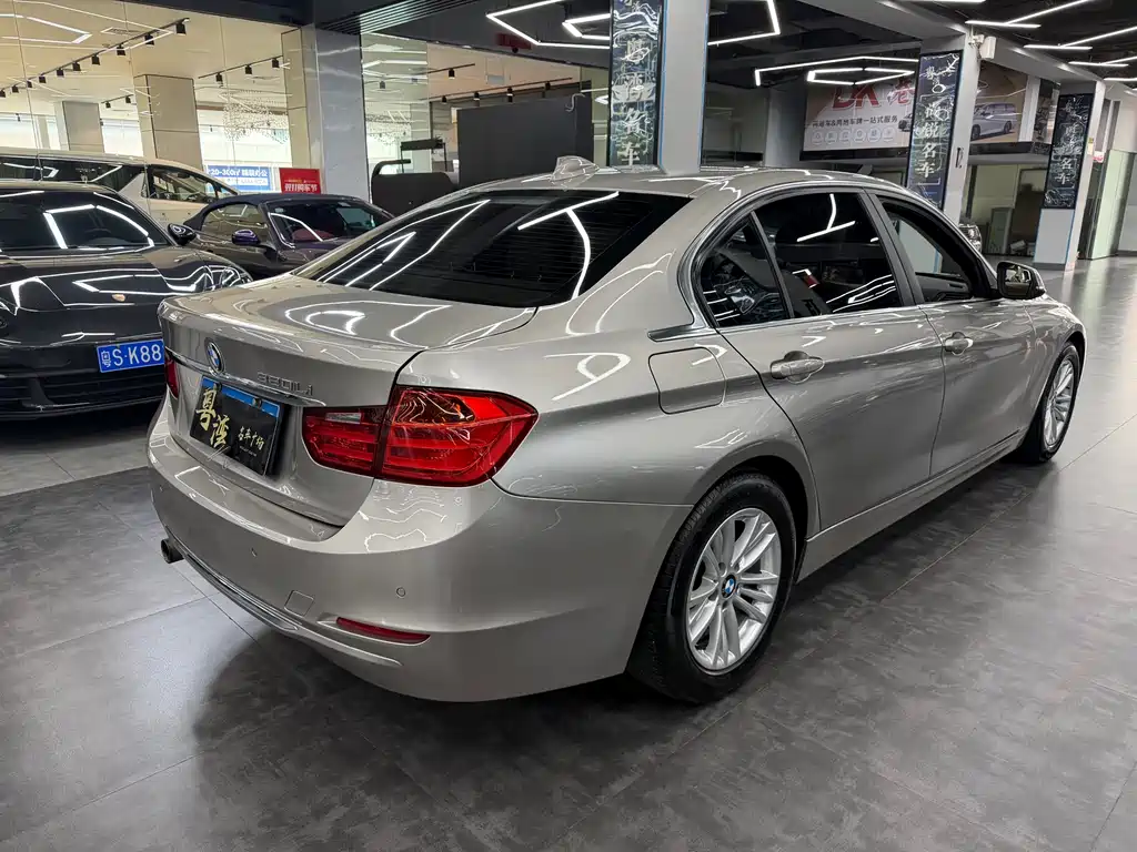 BMW 3 Series 2014 — фото 14
