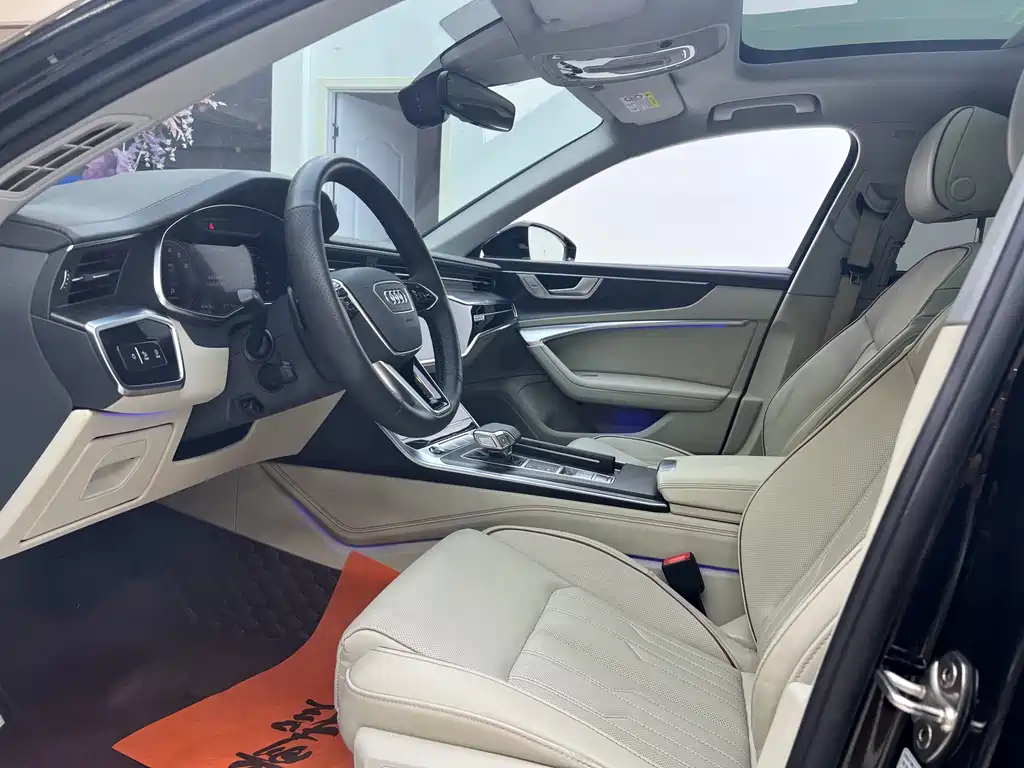 Audi A6L 2022