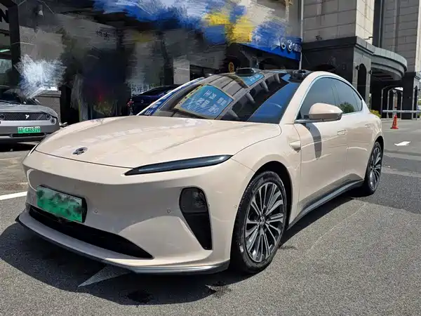 NIO ET5 2022
