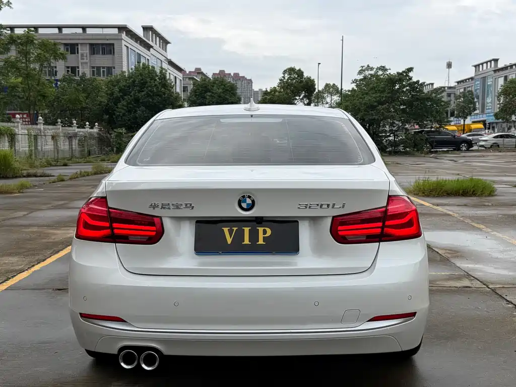 BMW 3 Series 2019