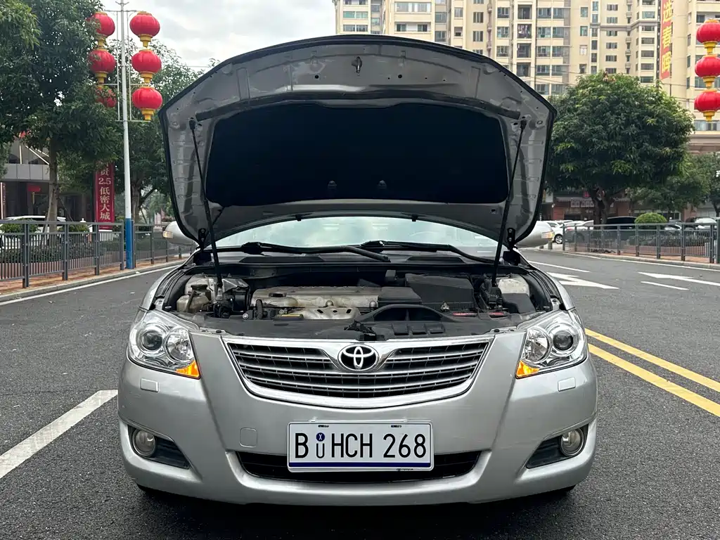 Toyota Camry 2008 — фото 14