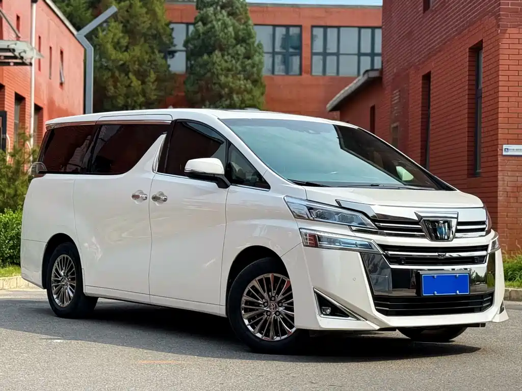 Toyota Vellfire 2021