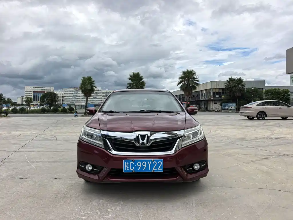 Honda Crider 2014