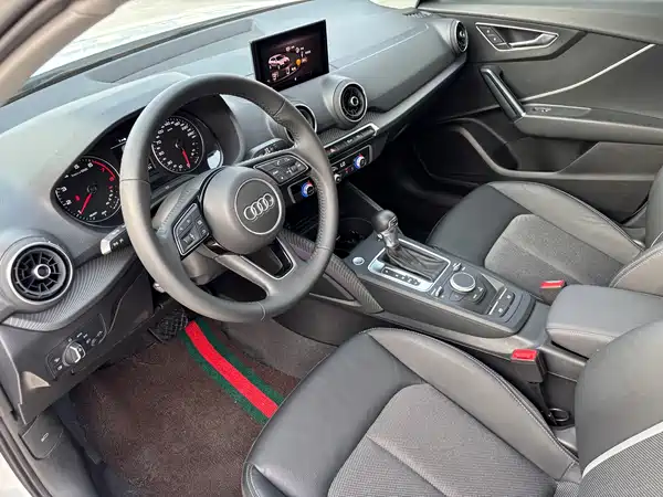 Audi Q2L 2021