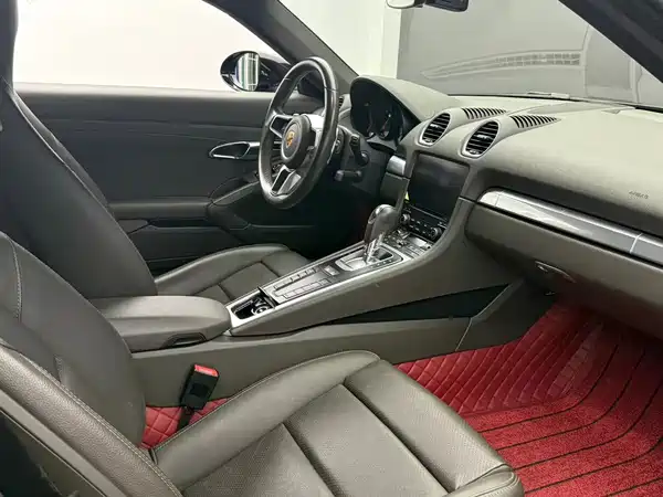Porsche 718 2018