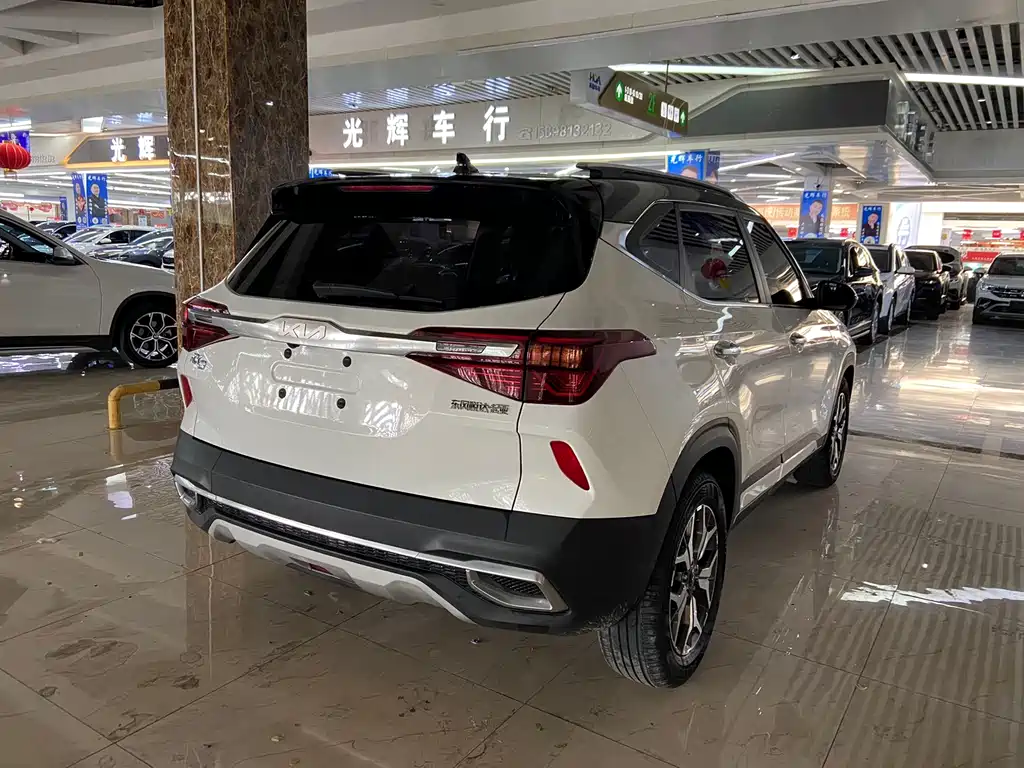 Kia KX3 2021 — фото 4