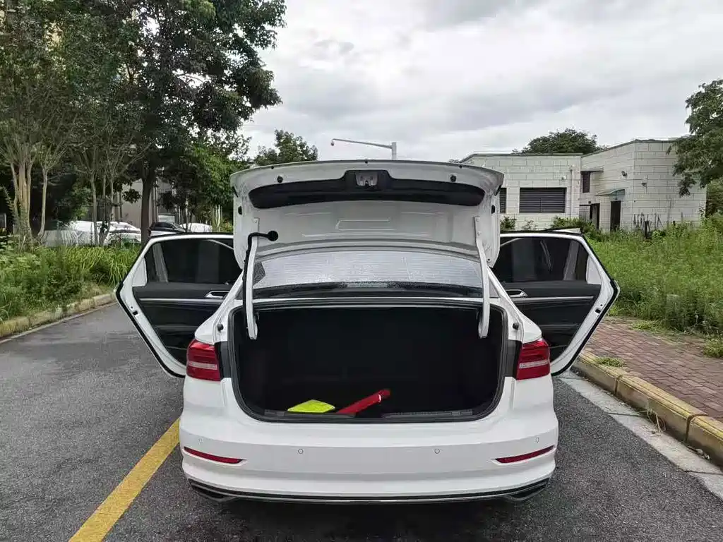 Volkswagen Lavida 2020