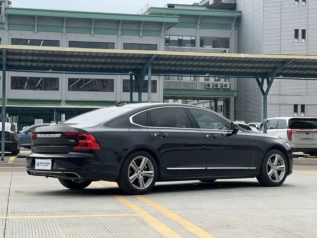 Volvo S90 2019 — фото 4