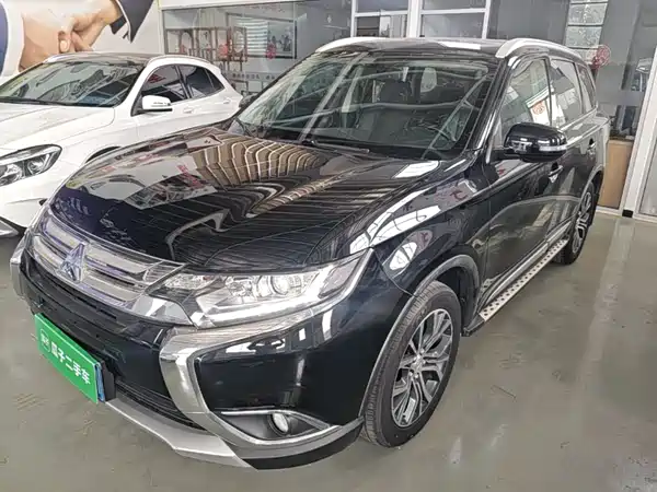 Mitsubishi Outlander 2017