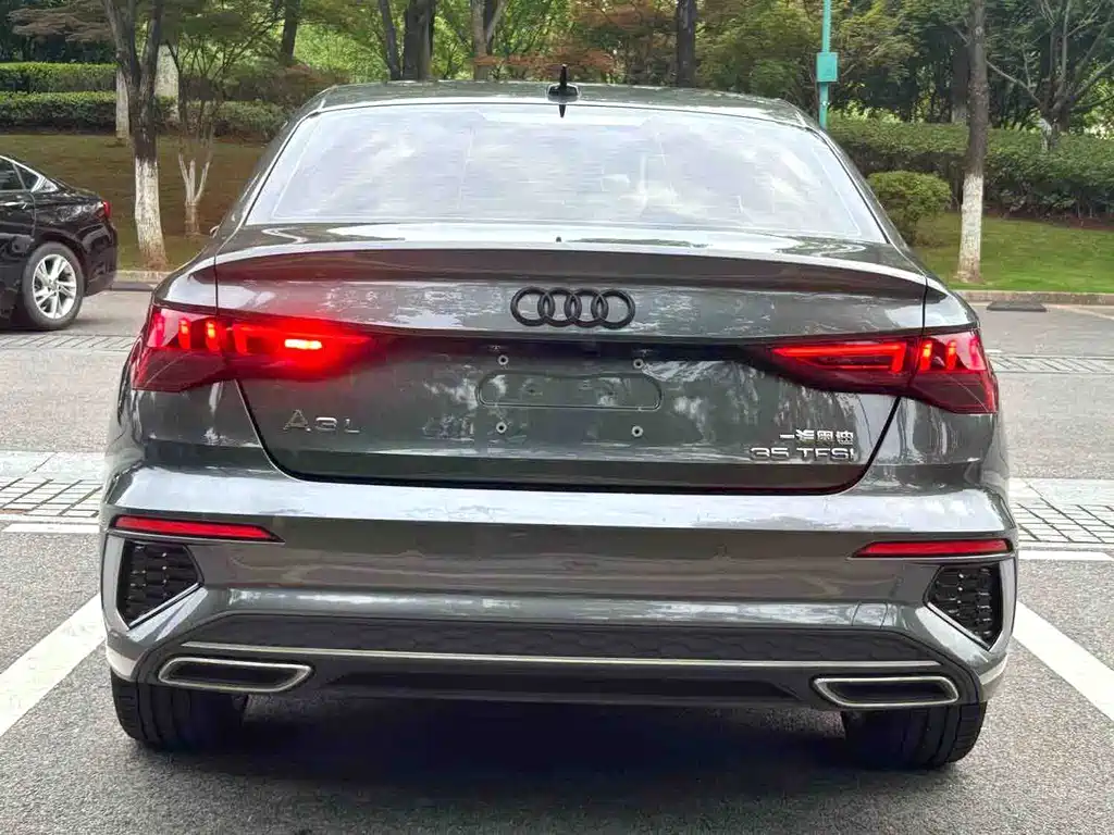 Audi A3 2023 — фото 7
