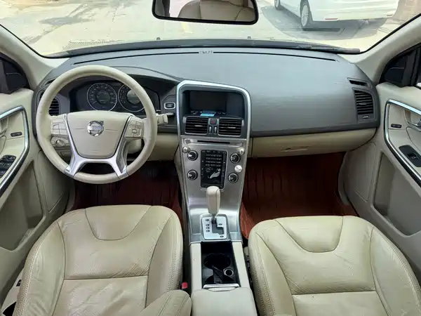Volvo XC60 2012