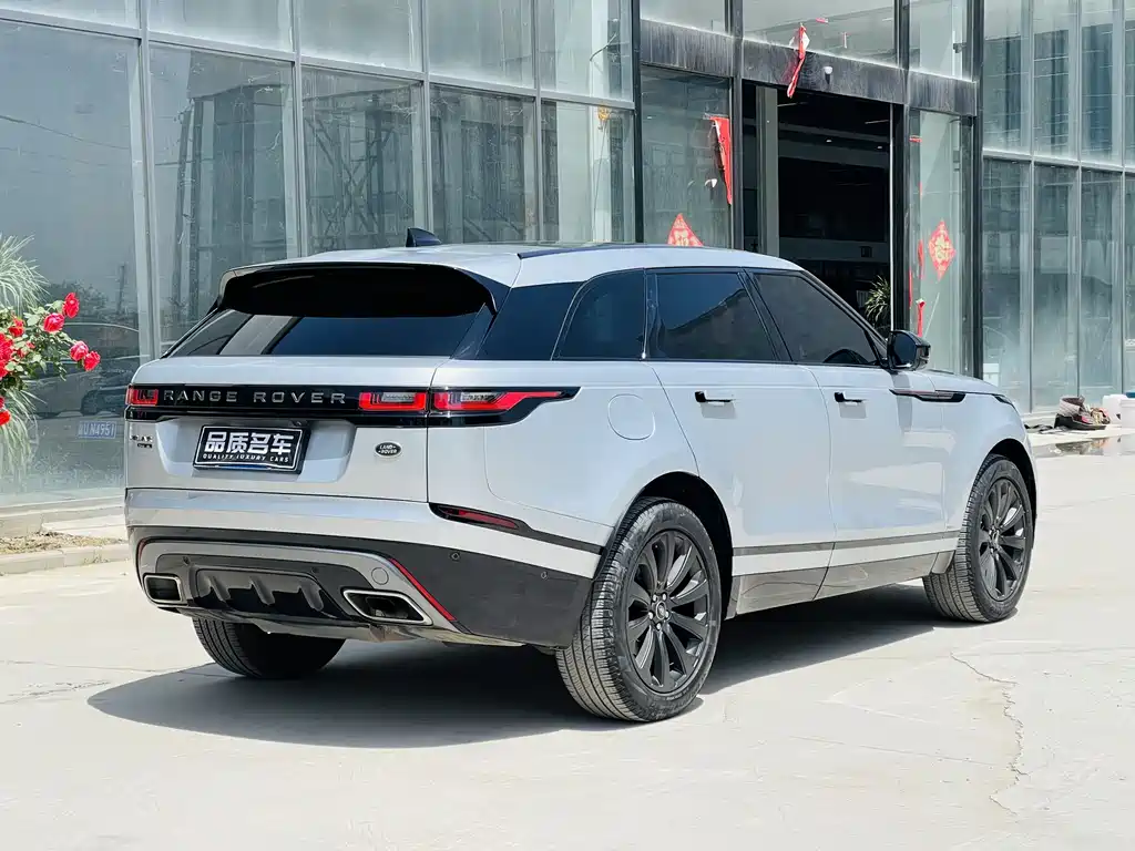 Land Rover Velar 2021 — фото 17