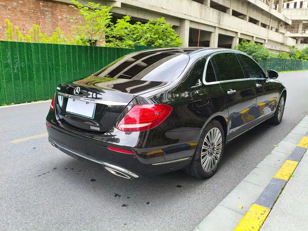Mercedes-Benz E-Class 2019
