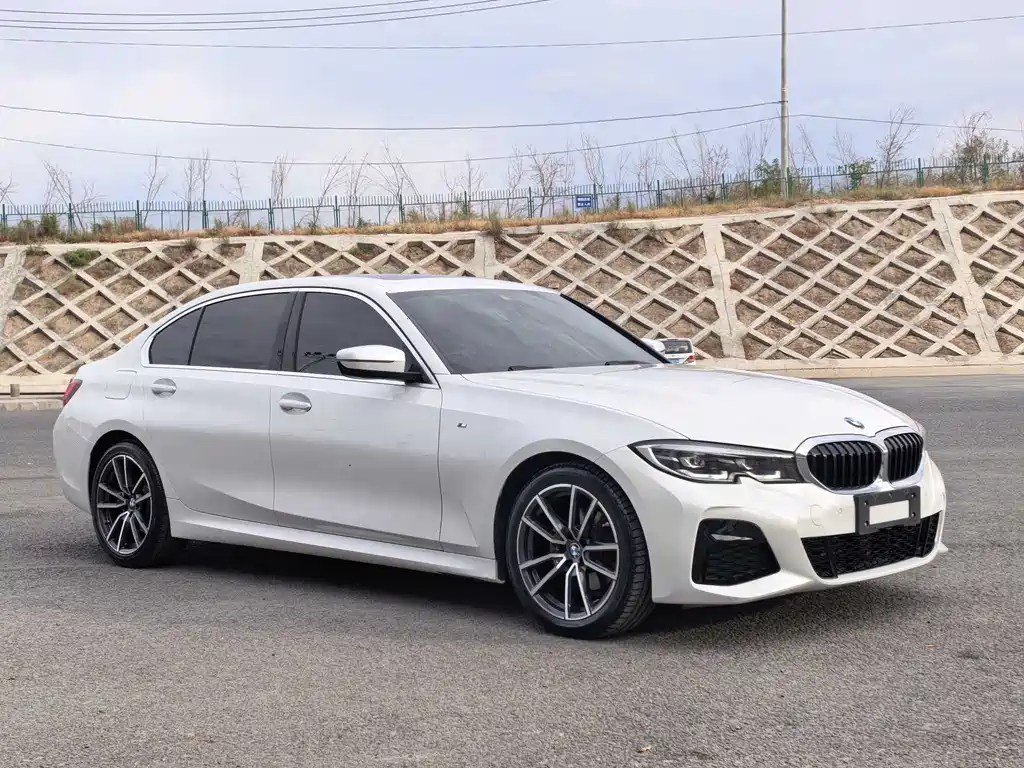 BMW 3 Series 2022