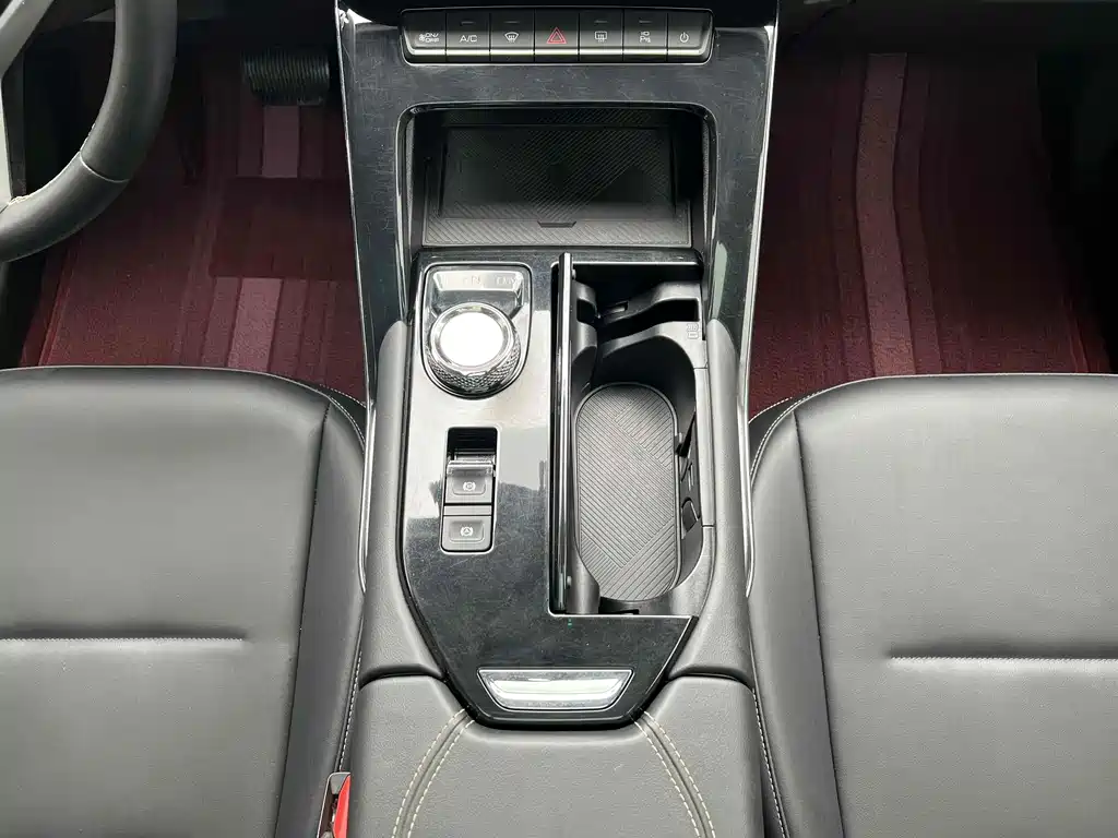 Haval H6 2023 — фото 17